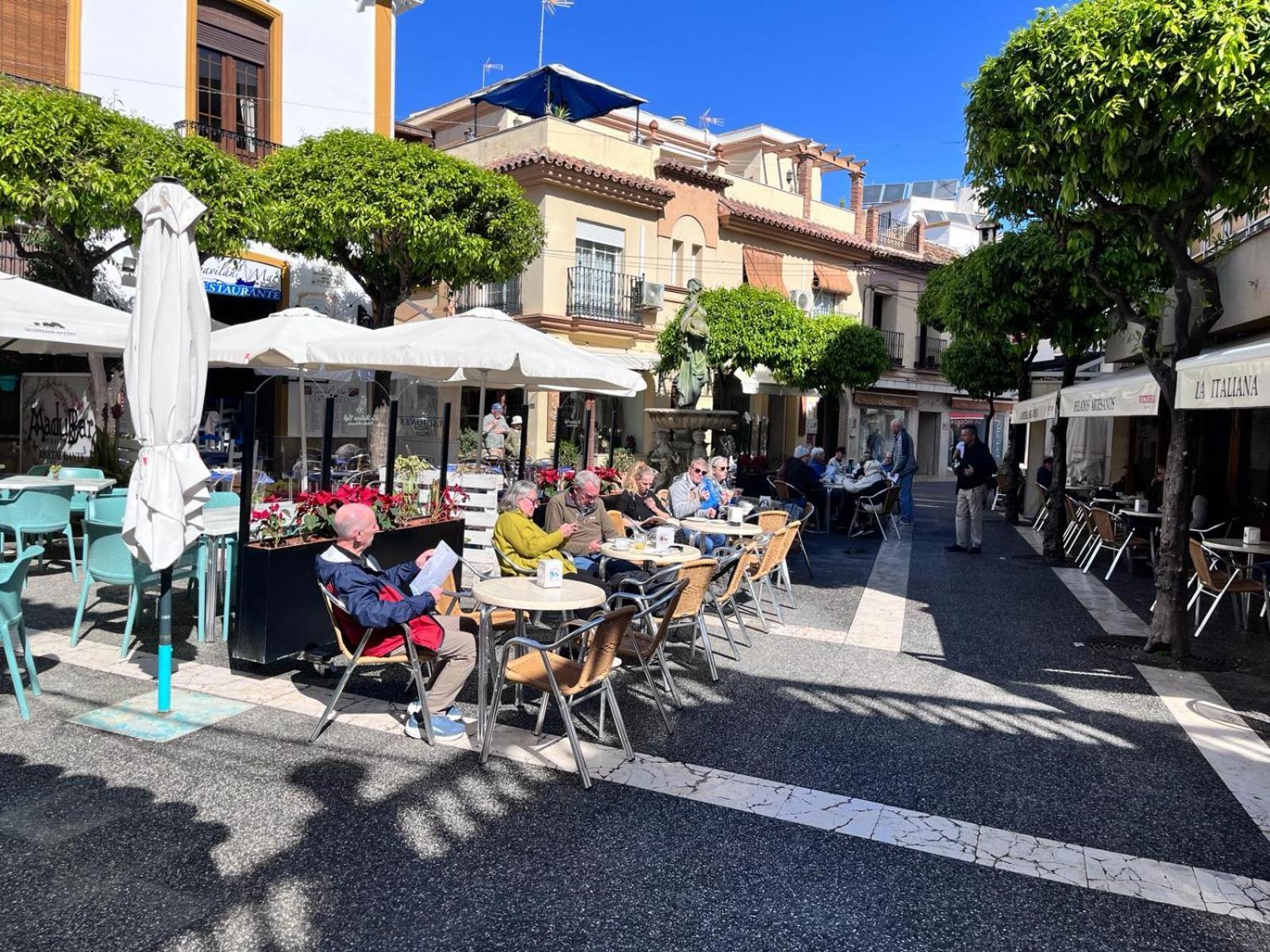 El Faro Vacaciones En Estepona Eksteriør bilde